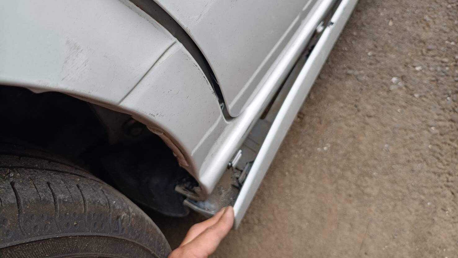 42361_0 - ボディショップ・カーボーイ